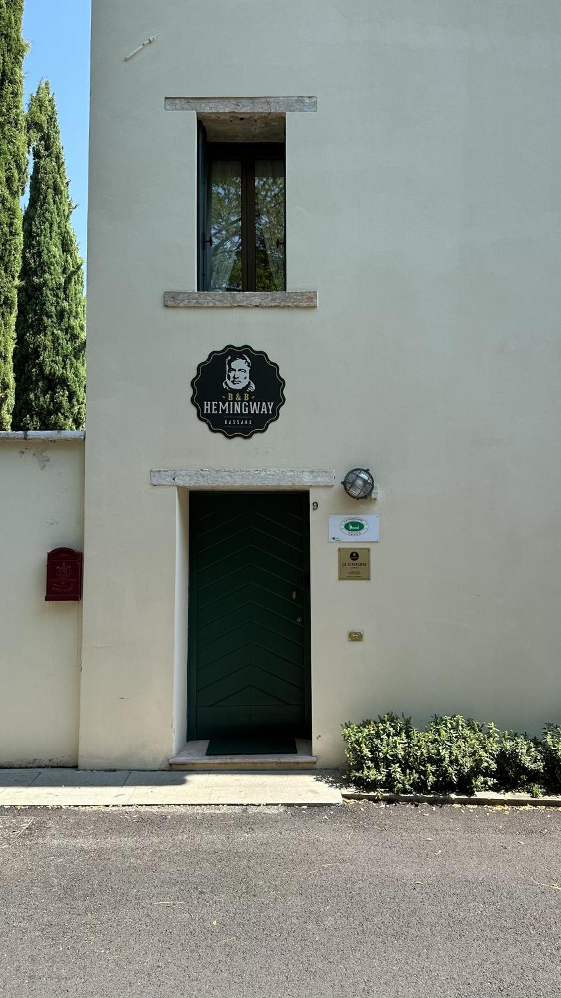 Апарт готель Ca' Hemingway Бассано-дель-Граппа Екстер'єр фото